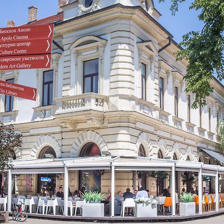 Hotel Grand Hedonist Панчево Екстер'єр фото