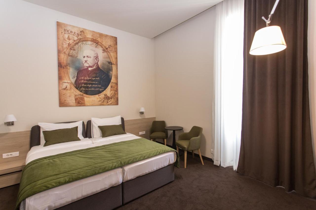 Hotel Grand Hedonist Панчево Екстер'єр фото